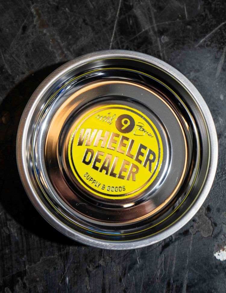 Wheeler Dealer Mag Tray